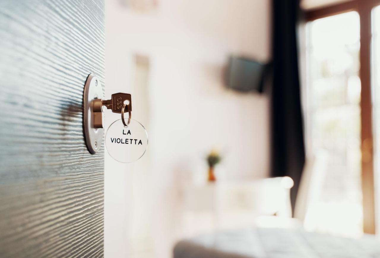 Myricae Rooms Affittacamere No Late Arrival فيوميتشينو المظهر الخارجي الصورة