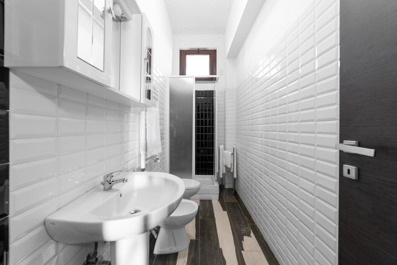 Myricae Rooms Affittacamere No Late Arrival فيوميتشينو المظهر الخارجي الصورة
