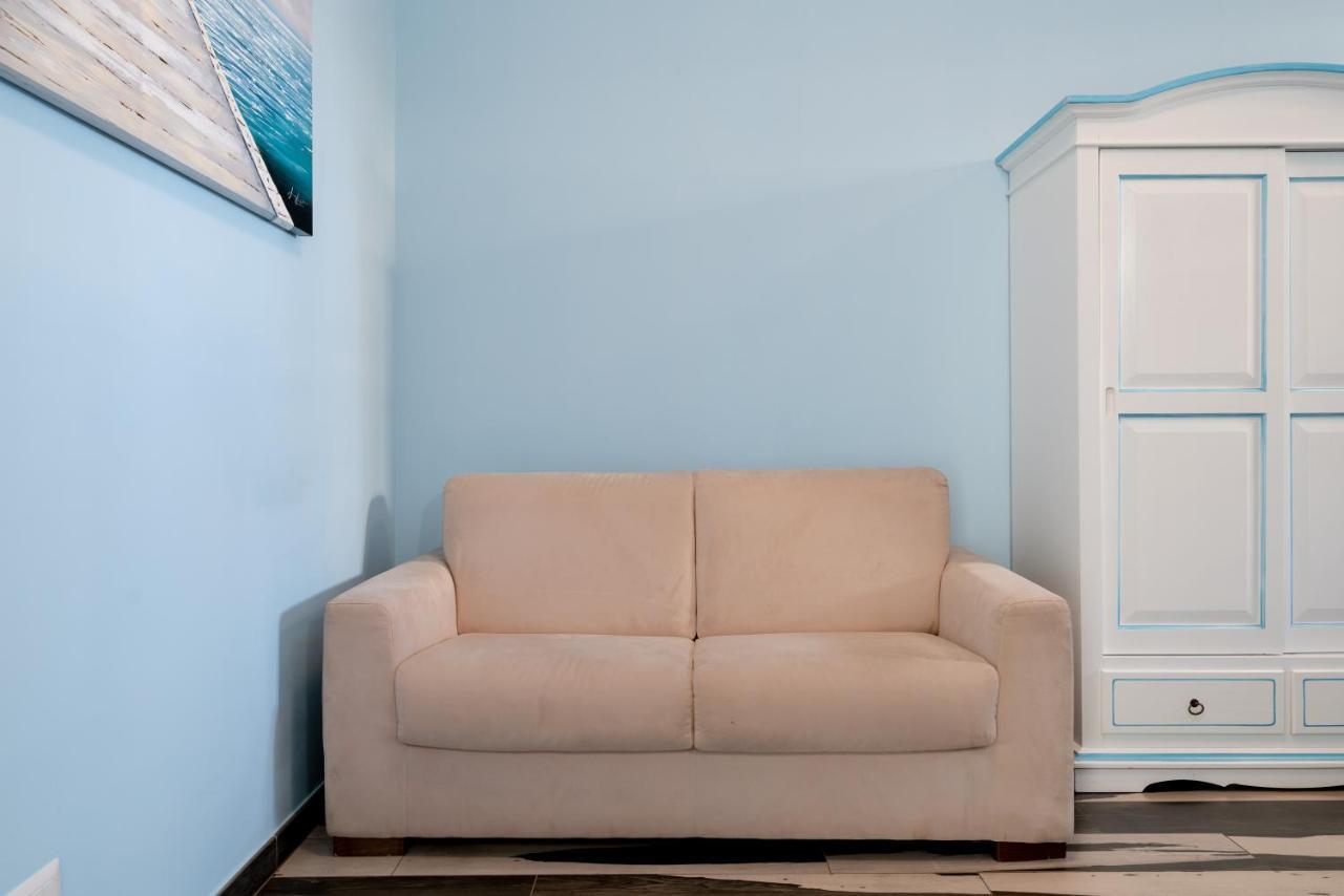 Myricae Rooms Affittacamere No Late Arrival فيوميتشينو المظهر الخارجي الصورة
