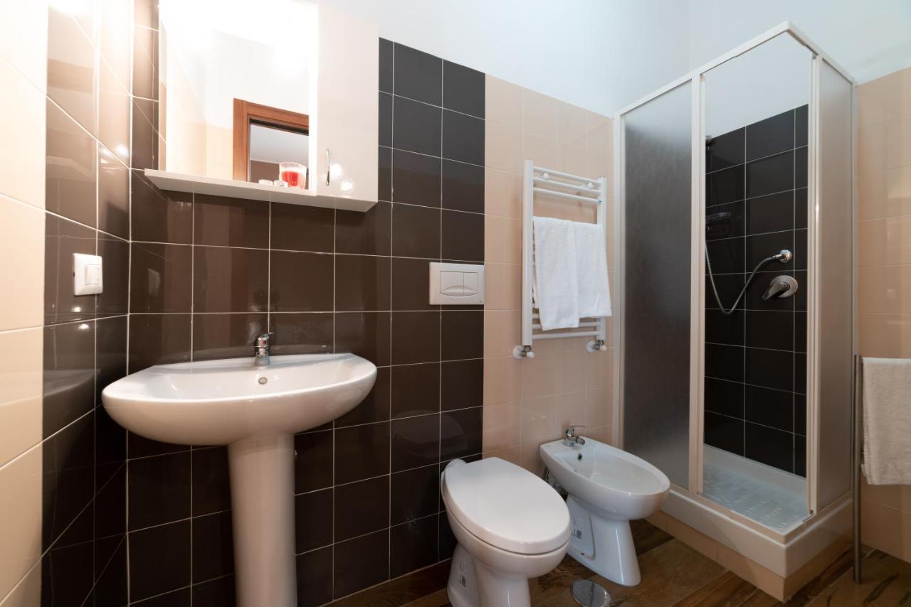 Myricae Rooms Affittacamere No Late Arrival فيوميتشينو المظهر الخارجي الصورة