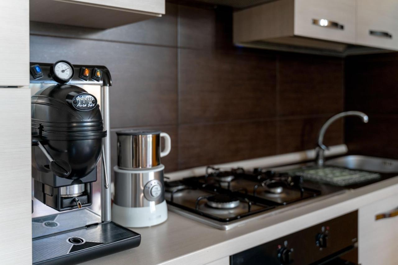 Myricae Rooms Affittacamere No Late Arrival فيوميتشينو المظهر الخارجي الصورة