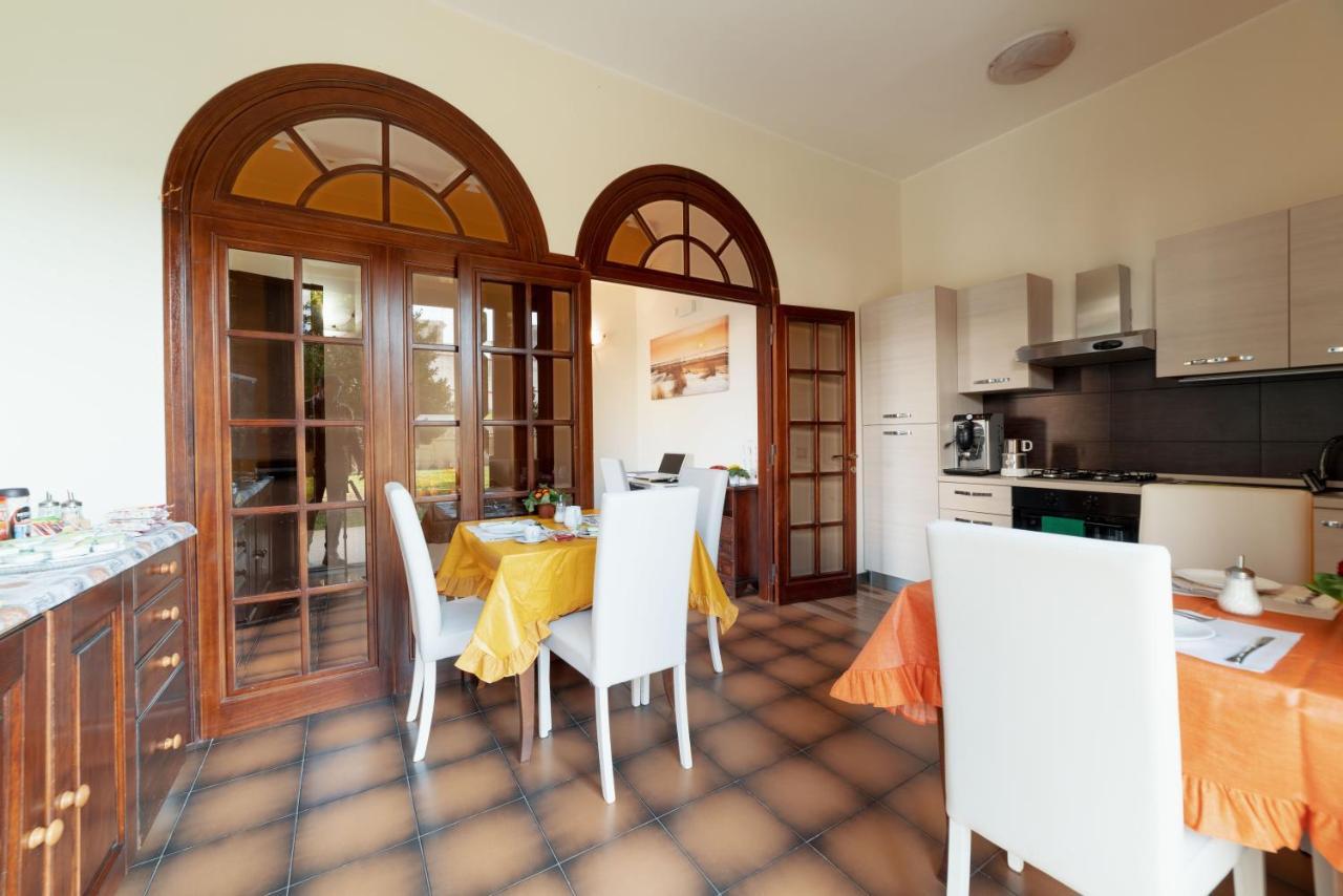 Myricae Rooms Affittacamere No Late Arrival فيوميتشينو المظهر الخارجي الصورة